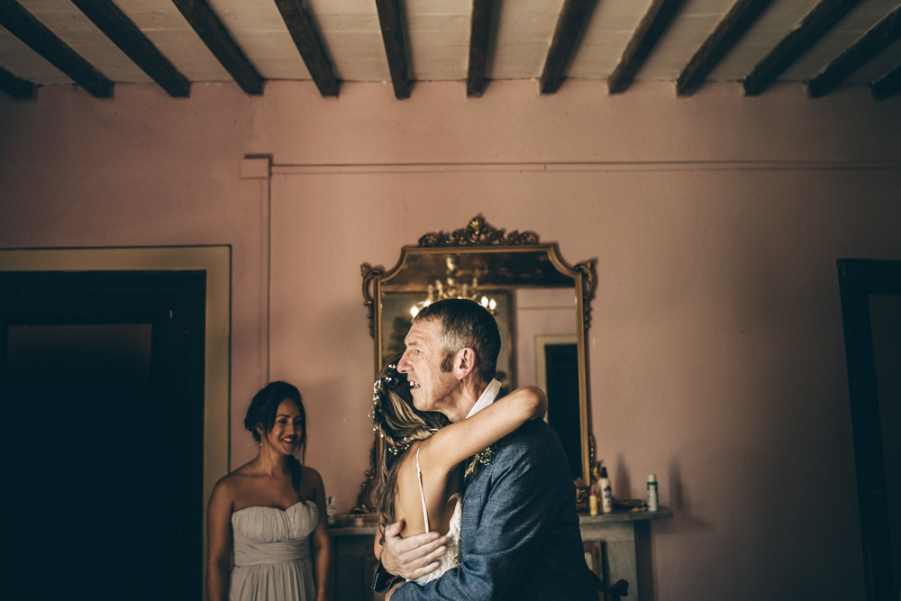 wedding photographs in tuscany