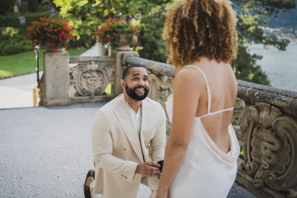 proposal in villa del balbianello lake como